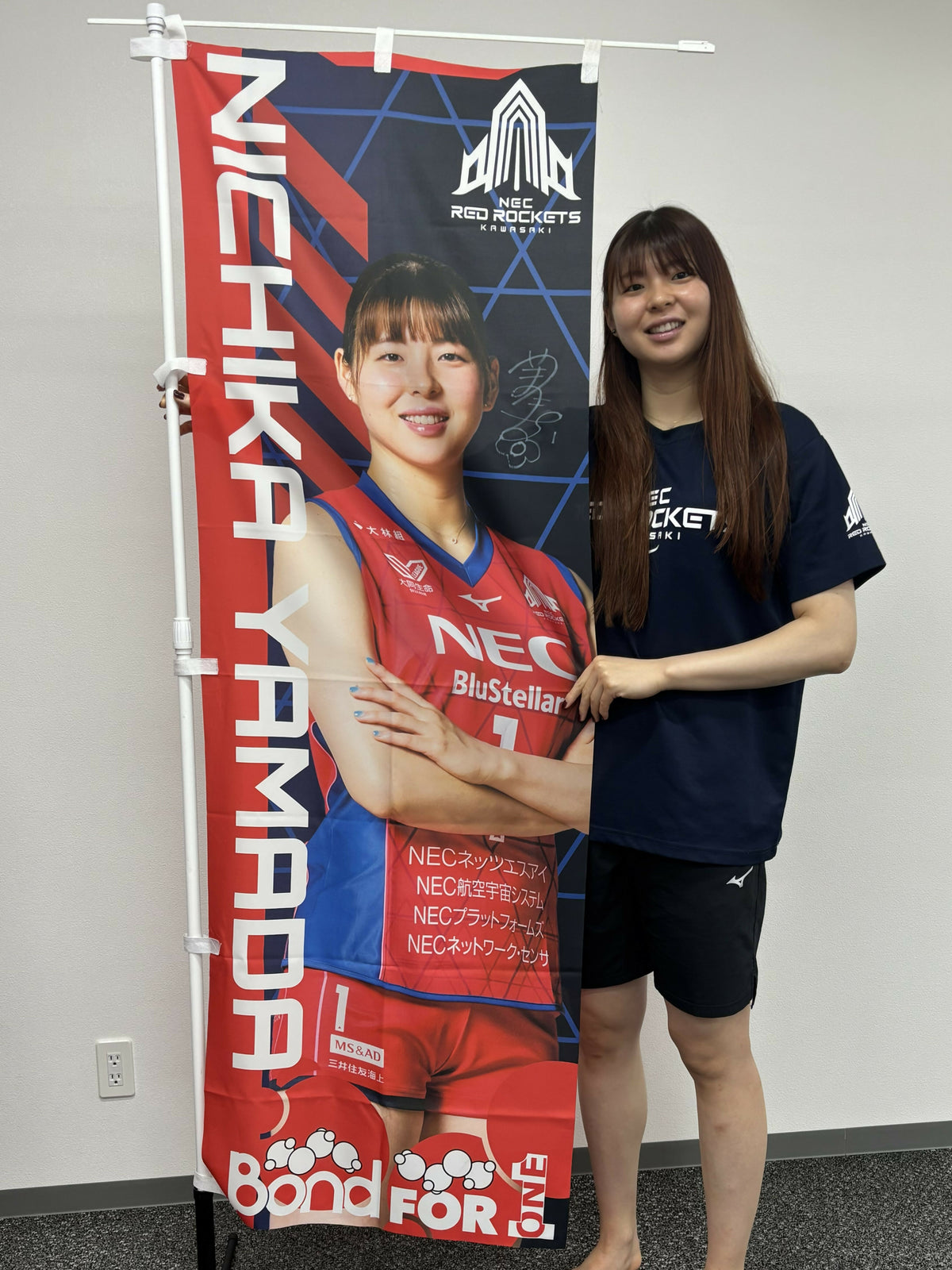 山田二千華選手]2025-26シーズン選手のぼり(直筆サイン入り)(チェキ付 