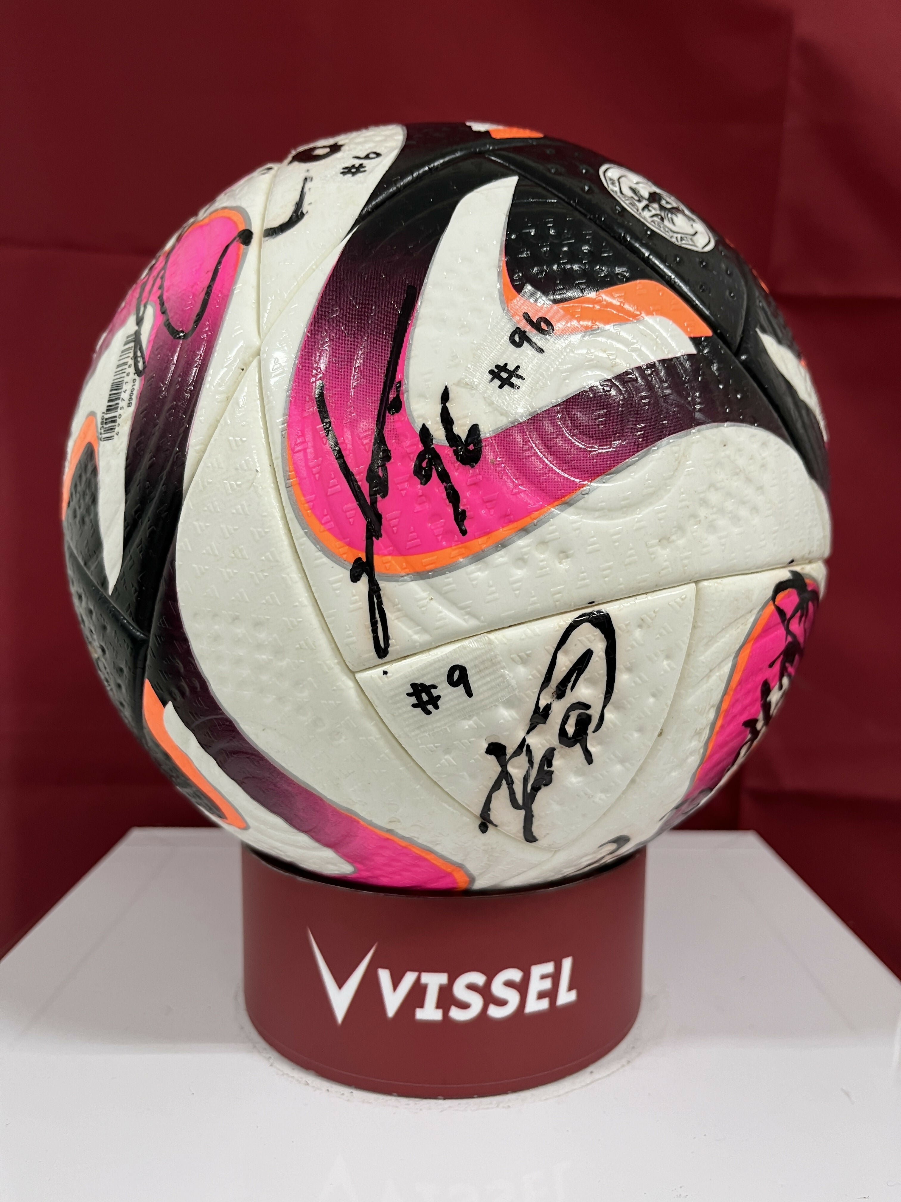 [複数選手] 2024 Ｊリーグ公式球 (直筆サイン入り・実使用)