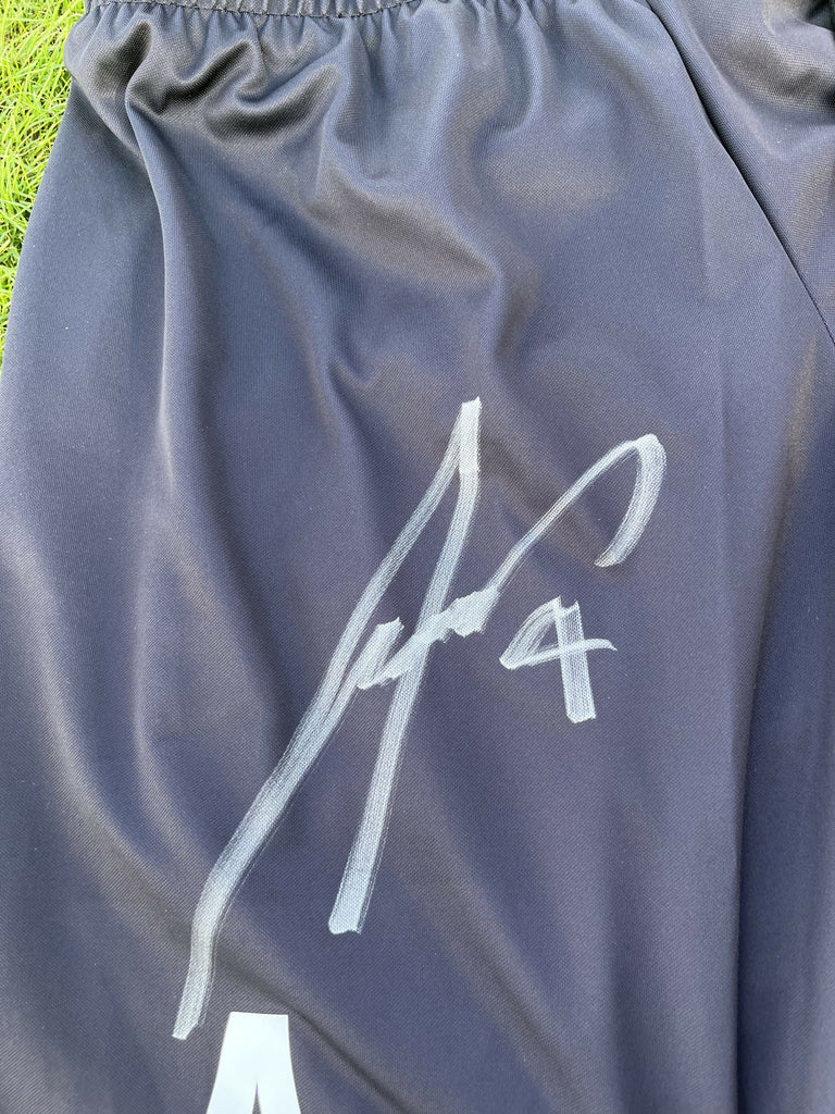 [#4 山川選手]【オーセン】30周年記念ユニフォームパンツ・ソックス (直筆サイン入り・撮影時着用)